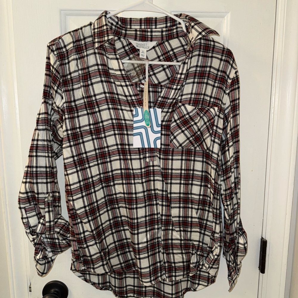 Market & Spruce Red and Black Plaid Button-Down Shirt
